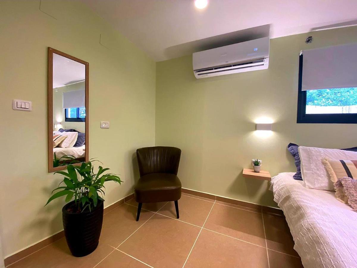 בקתת וולקנו בגולן Volcano Cabin Golan-Heights Sha'al Exteriör bild