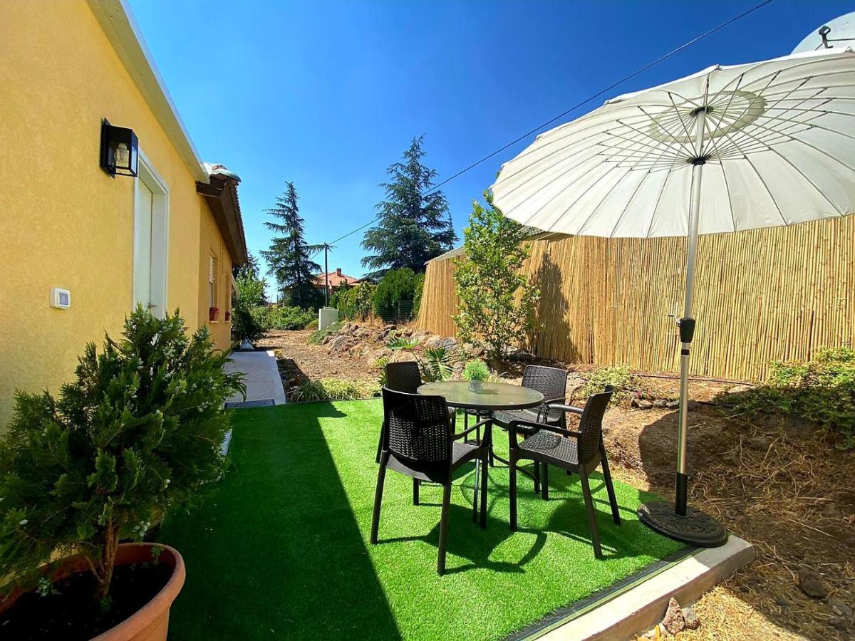 בקתת וולקנו בגולן Volcano Cabin Golan-Heights Sha'al Exteriör bild