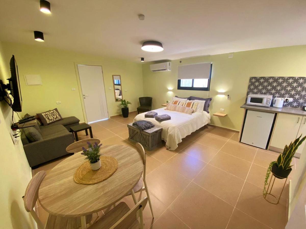 בקתת וולקנו בגולן Volcano Cabin Golan-Heights Sha'al Exteriör bild